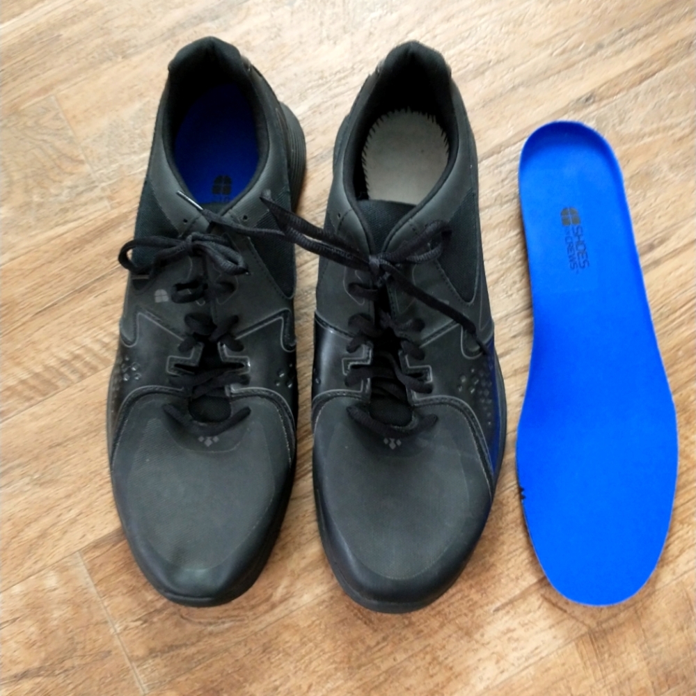 Men's size 15 oil resistant work shoes